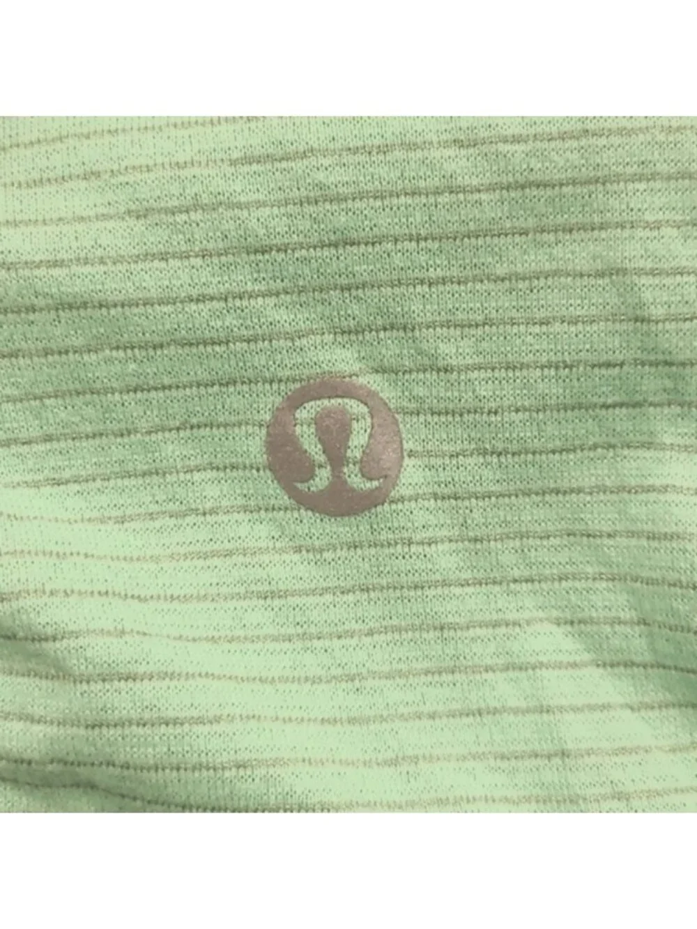 lululemon athletica seriously light™